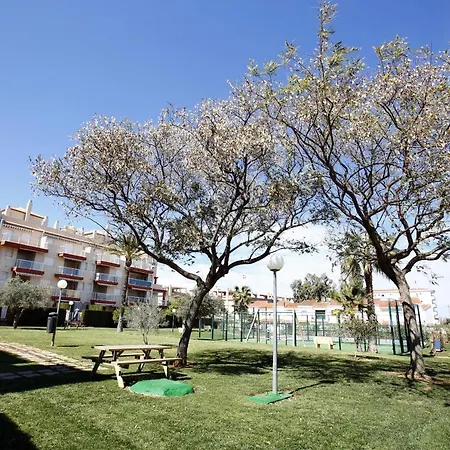 190 Maravista D-10 Apartment
